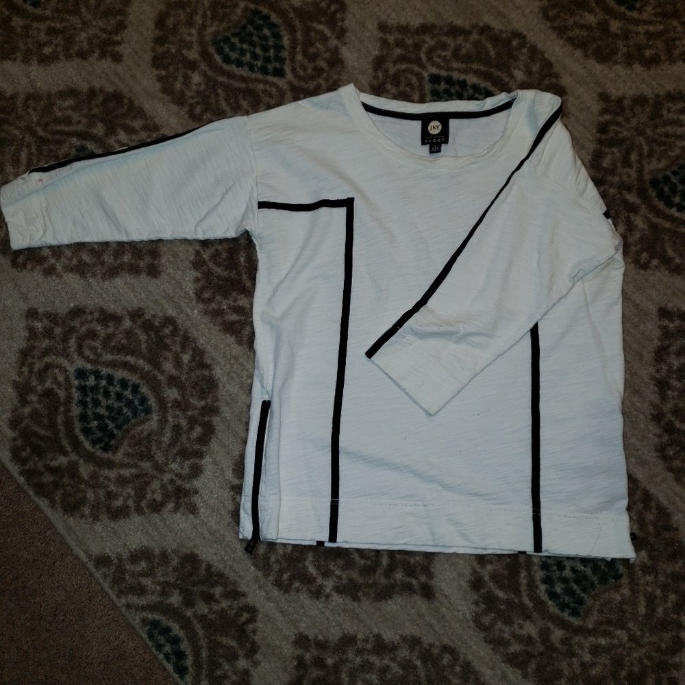 Black and White three quarter sleeve shirt